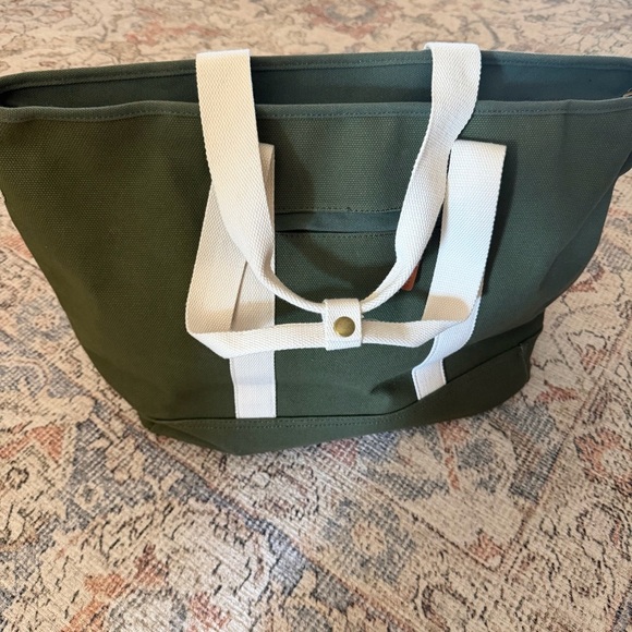 Canvas weekender tote bag. - Picture 3 of 5